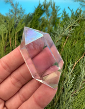 Load image into Gallery viewer, 2.25” Angel Aura Quartz Point