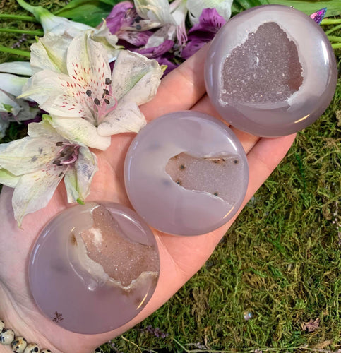 Agate Geode Druzy Round Palm Stone
