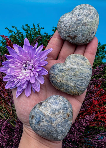 2” Kyanite Heart