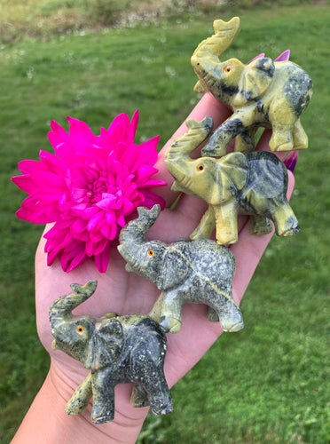 2.5” Serpentine Elephant Carving