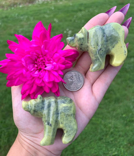 2.5” Serpentine Bear Carving