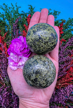 Load image into Gallery viewer, 51-52mm Epidote Sphere